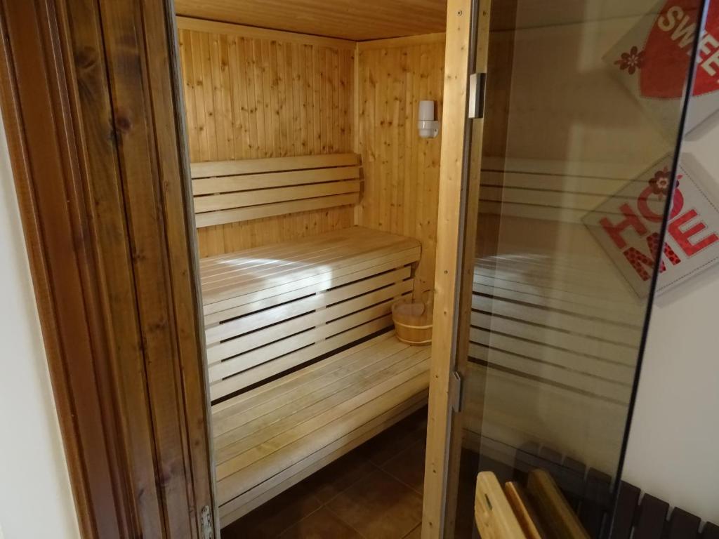 'Le Studio' room 4